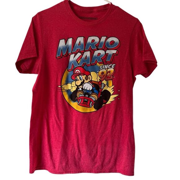 Mario Kart Unisex Size Small  Short Sleeve Graphic T-Shirt - Picture 1 of 4